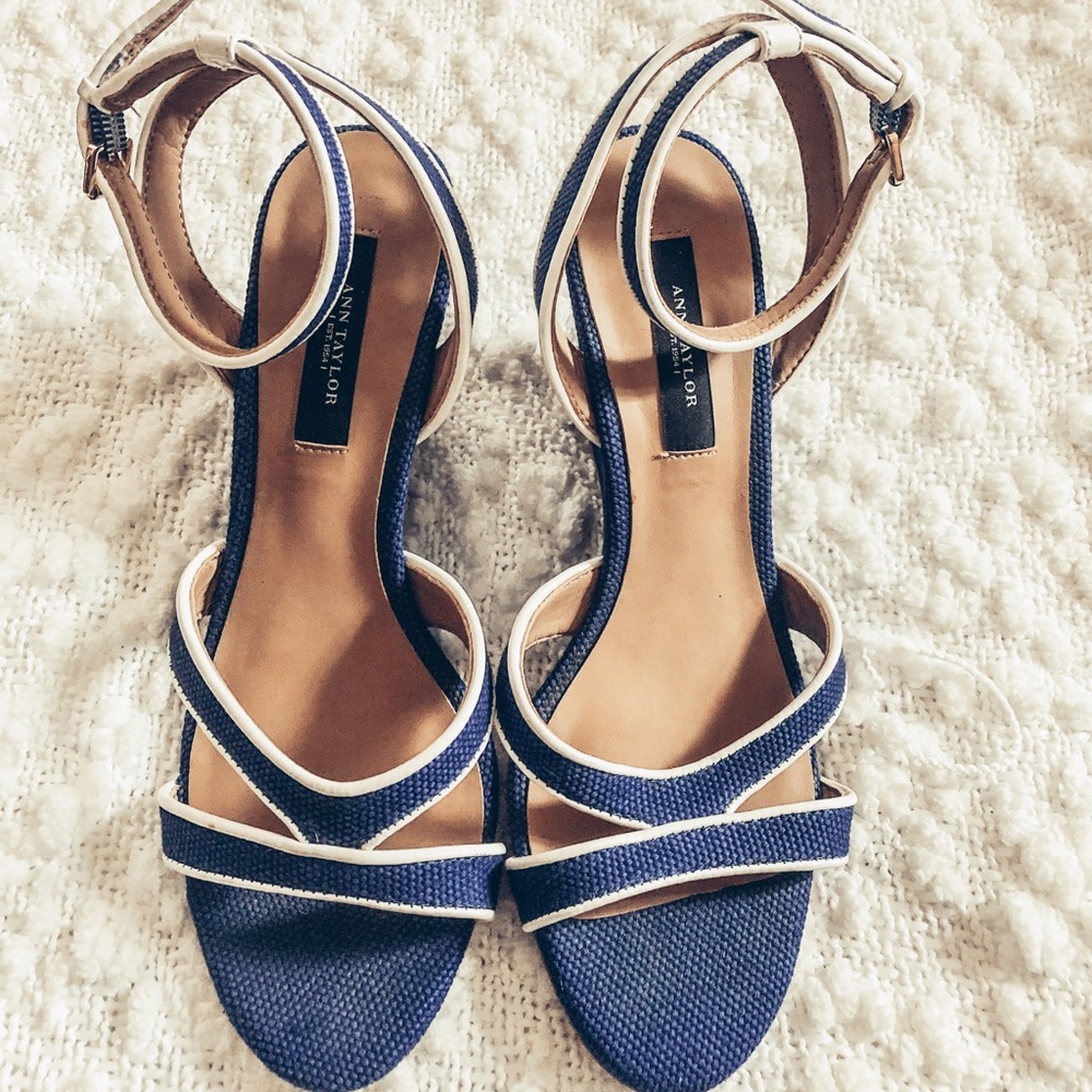 Ann Taylor Wedges